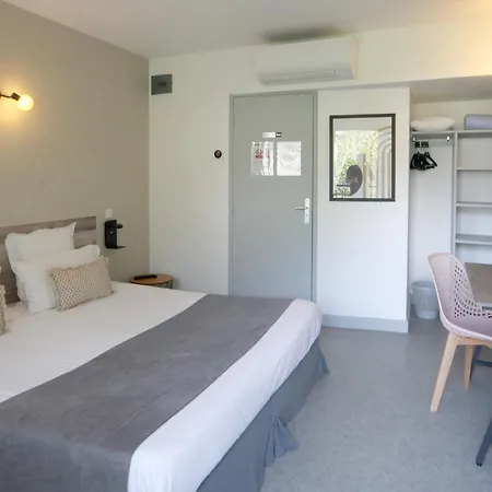 Le Vanséen Hotel Les Vans