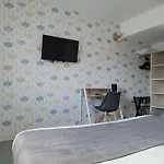 Logis Le Vanseen 3* 莱旺